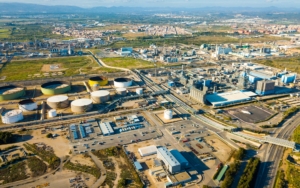 Overhead view of a large chemical facility
